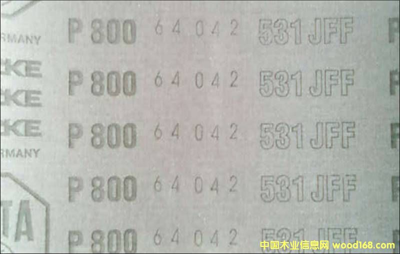 點擊查看德國火車頭干砂放大圖片