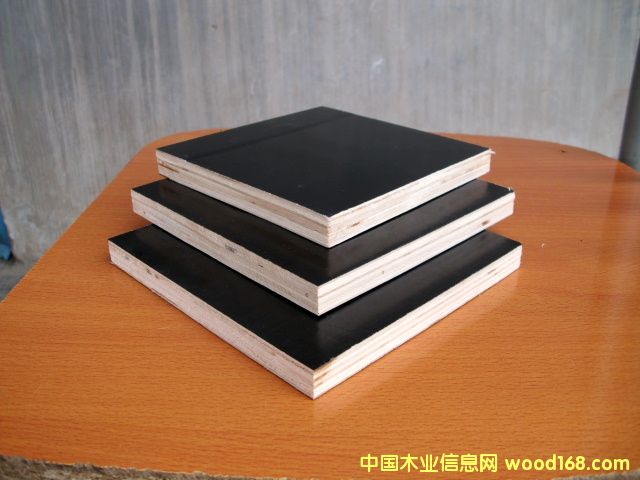建筑模板的詳細介紹