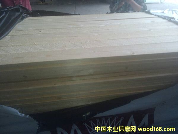 云杉板材的詳細介紹
