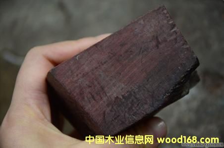 印度小葉紫檀下腳料量大從優(yōu)