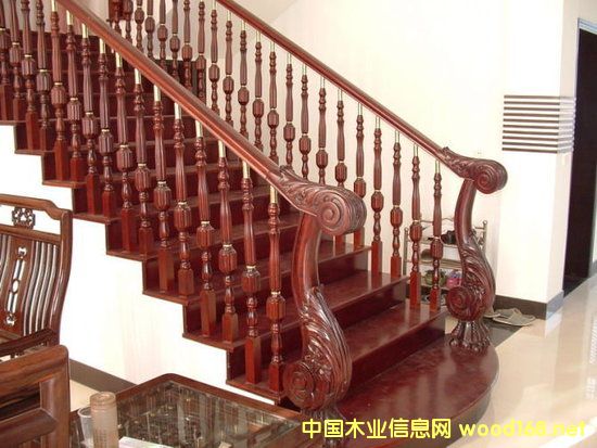4.5×9秦氏紅象木樓梯扶手