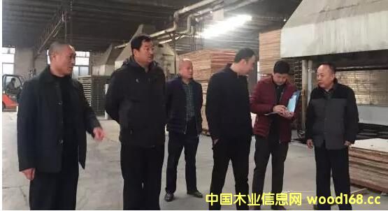 蘭山區(qū)木業(yè)企業(yè)安全生產(chǎn)大排查正在進(jìn)行中
